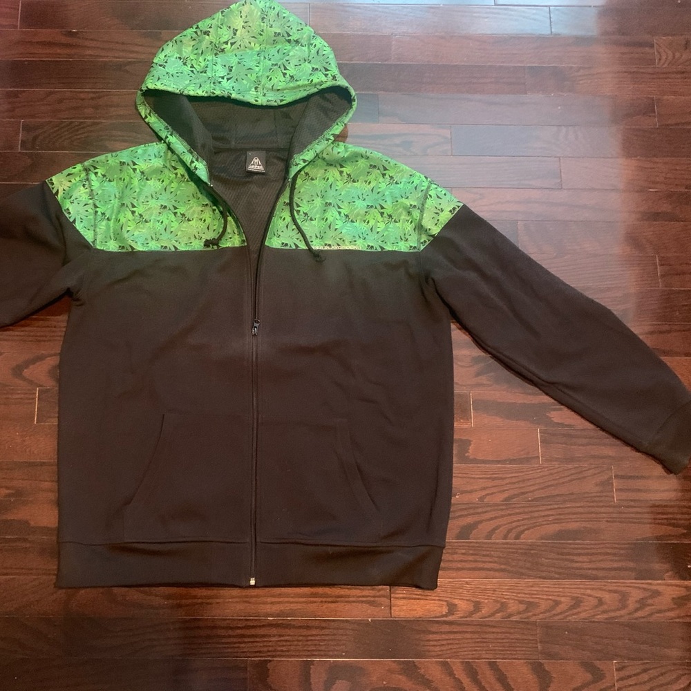 Upper Playground - Hooded zip up sweat